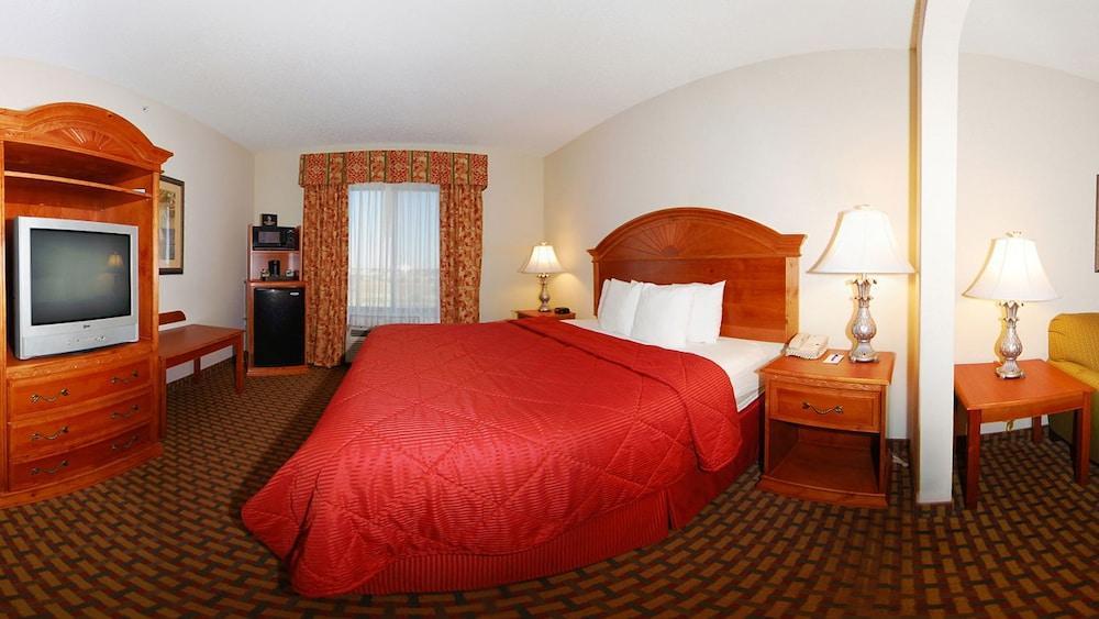 Garner Hotel Oklahoma City - Quail Springs By Ihg Exterior photo