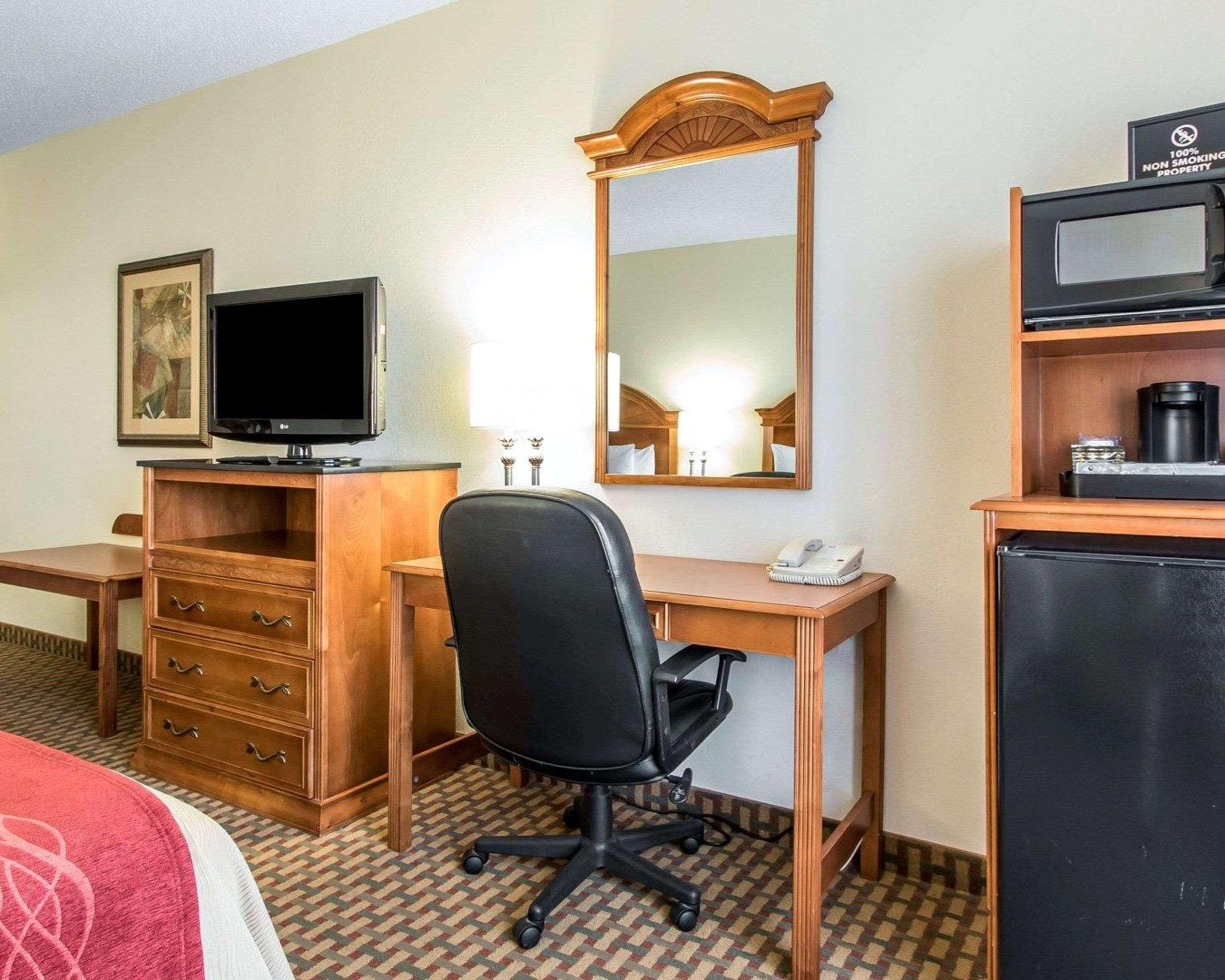 Garner Hotel Oklahoma City - Quail Springs By Ihg Exterior photo